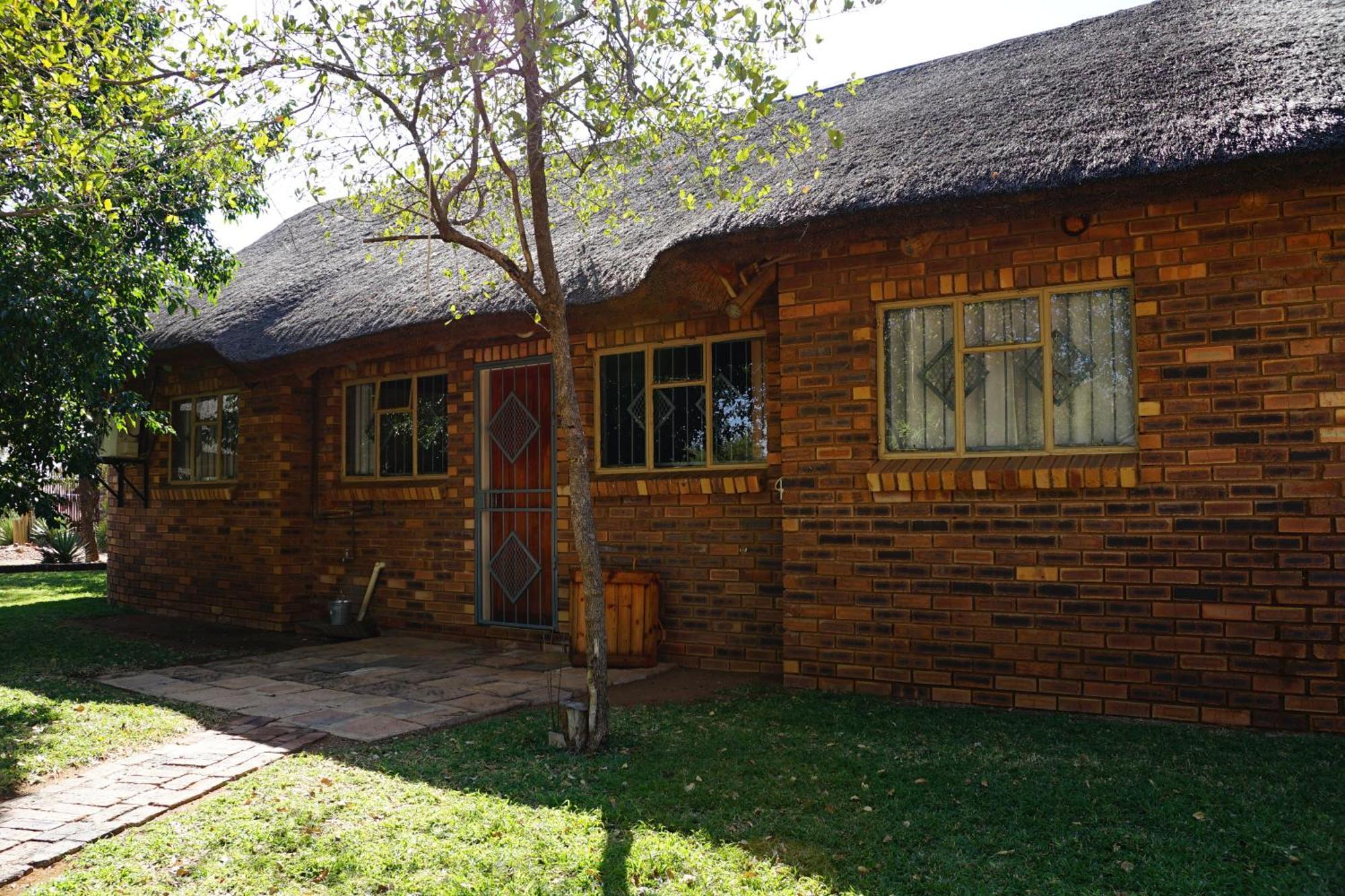 Kwele Game Lodge Beauty Esterno foto